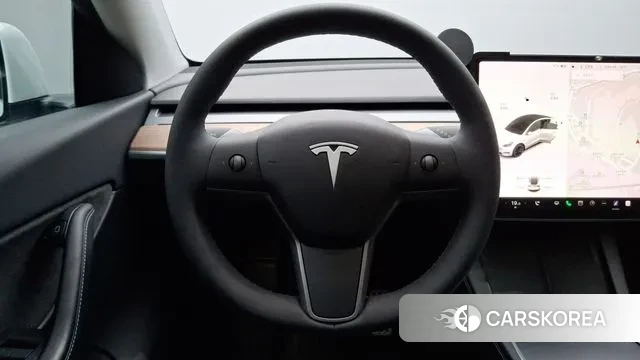 Tesla Model Y 2021 Белый из Кореи, фото 6