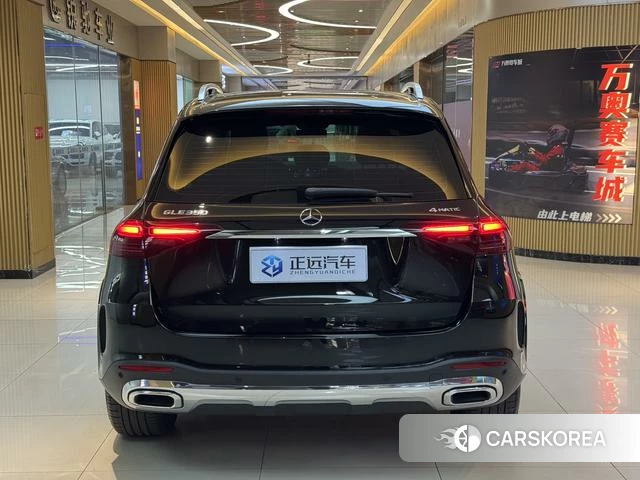 Mercedes-Benz GLE (import) 2024 Черный из Китая, фото 6