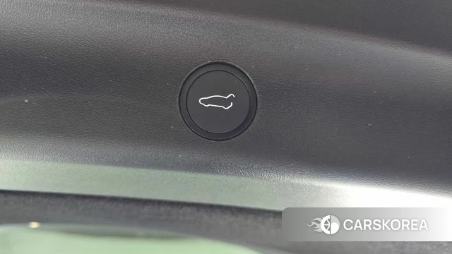 Tesla Model Y 2024 Белый из Кореи, фото 6