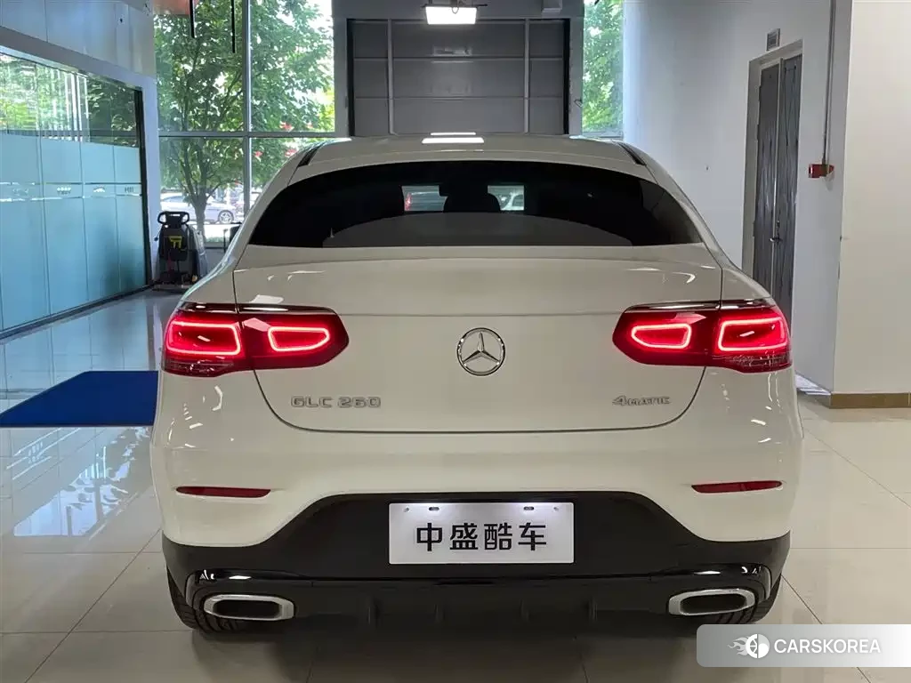 Mercedes-Benz GLC Coupe 2023 Белый из Китая, фото 6
