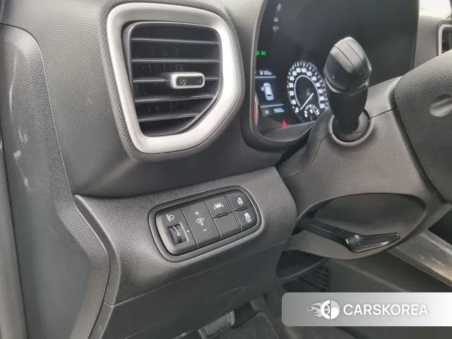 Hyundai Venue 2021 Белый из Кореи, фото 6