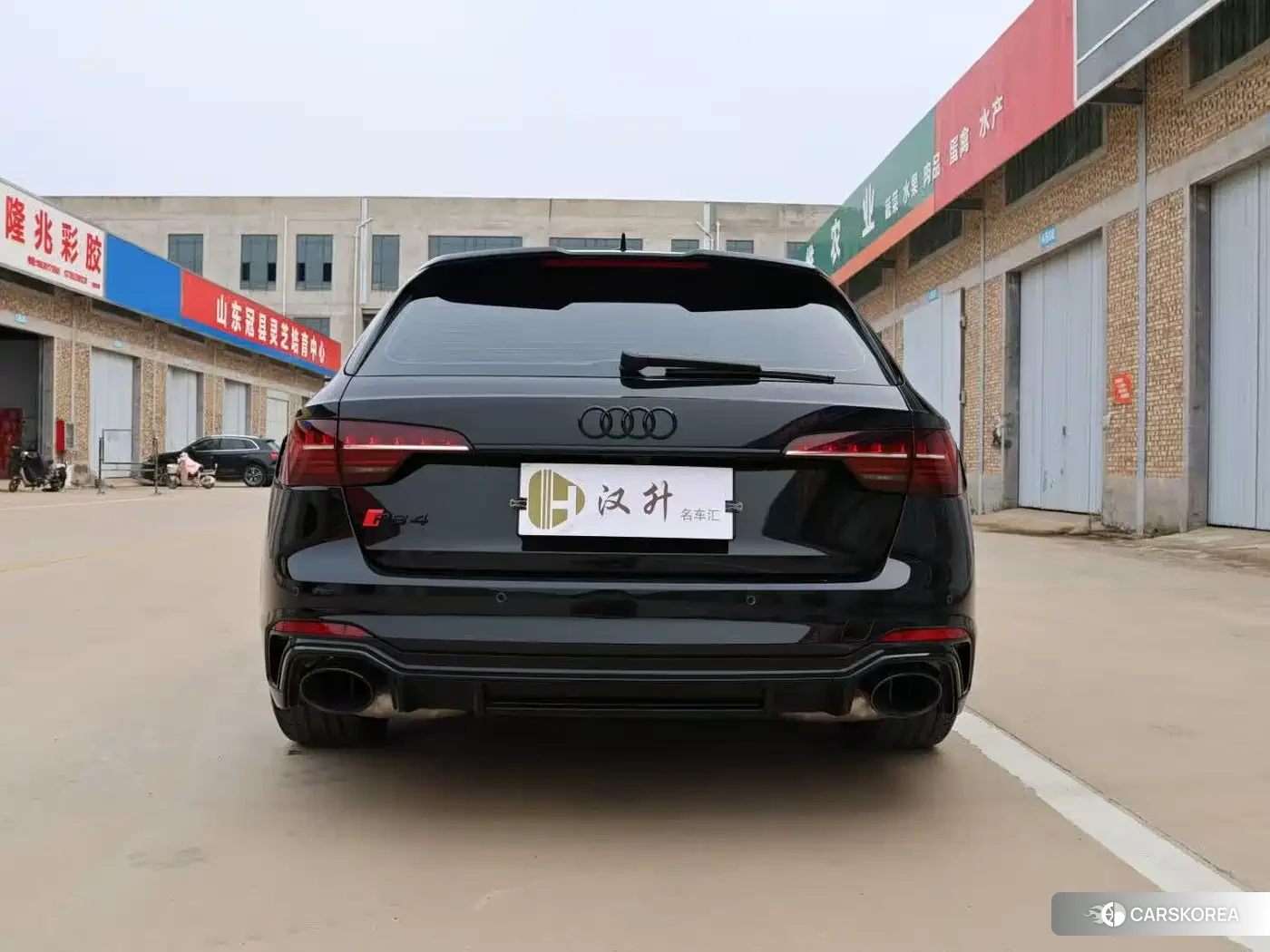 Audi RS 4 2025 Черный из Китая, фото 6