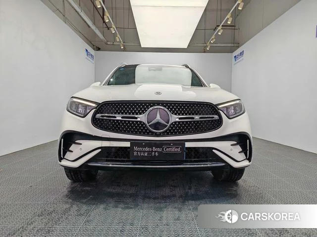 Mercedes-Benz GLC 2023 Белый из Китая, фото 6