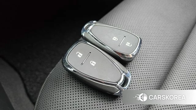 Chevrolet (GM Daewoo) Trax Crossover 2023 Черный из Кореи, фото 6