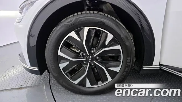 Kia EV6 2022 Белый из Кореи, фото 6