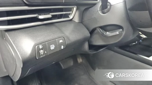 Hyundai Avante Hybrid (CN7) 2021 Белый из Кореи, фото 6