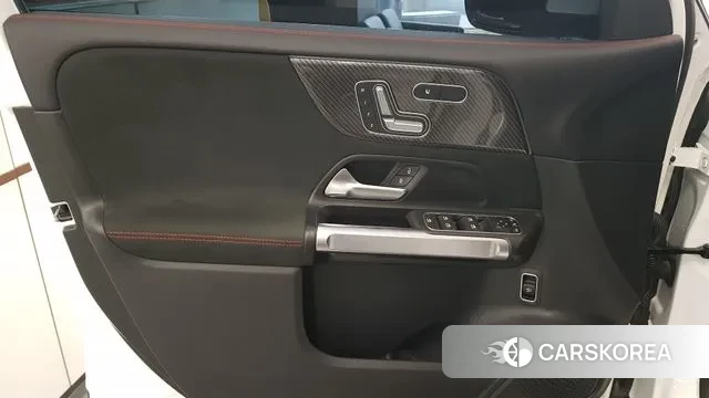 Mercedes-Benz GLB-Class X247 2023 Белый из Кореи, фото 6