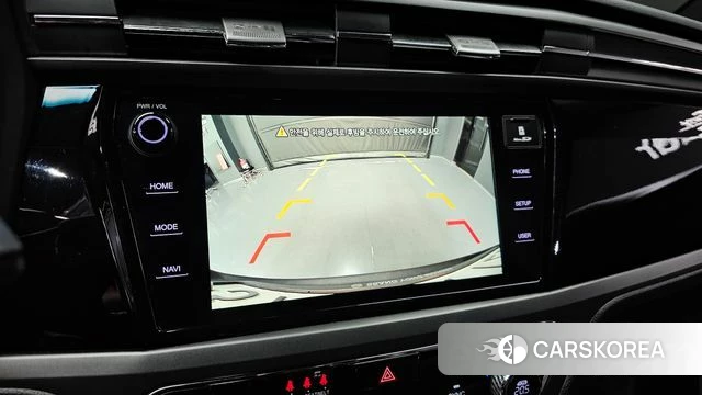 Ssangyong Beautiful Korando 2021 Серебристо-серый из Кореи, фото 6