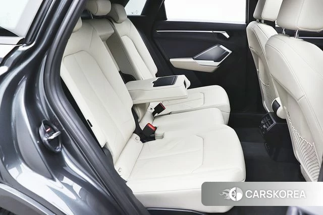 Audi Q3 (F3) 2026 Серый из Кореи, фото 6