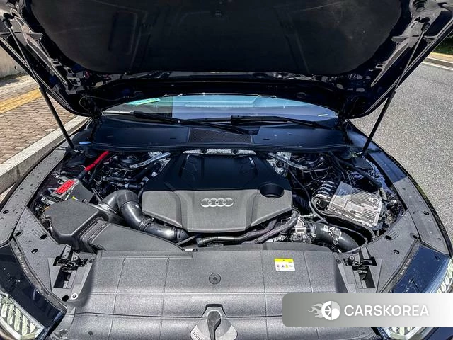 Audi A7L 2023 Черный из Китая, фото 6