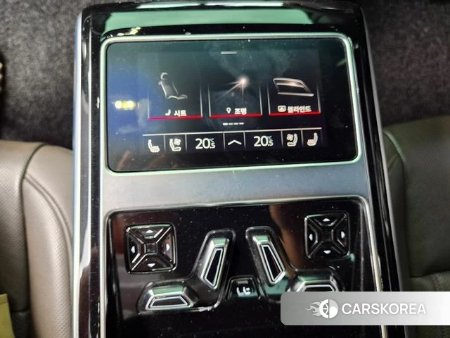 Audi A8 (D5) 2021 Черный из Кореи, фото 6