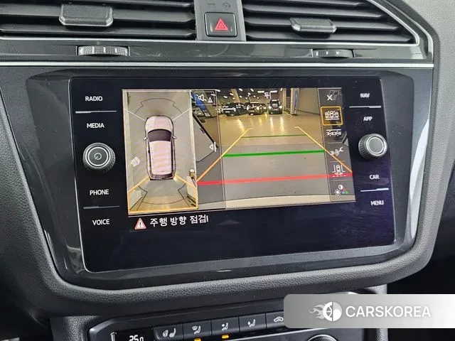 Volkswagen Tiguan second Generation 2020 Белый из Кореи, фото 6