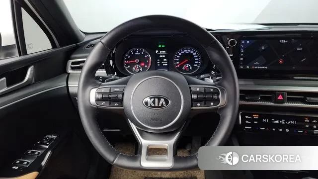 Kia K5 3rd generation 2021 Белый из Кореи, фото 6