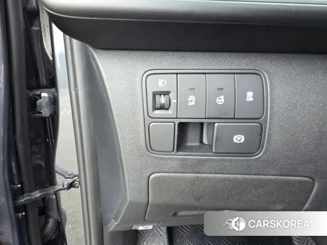 Hyundai Staria 2022 Серый из Кореи, фото 6