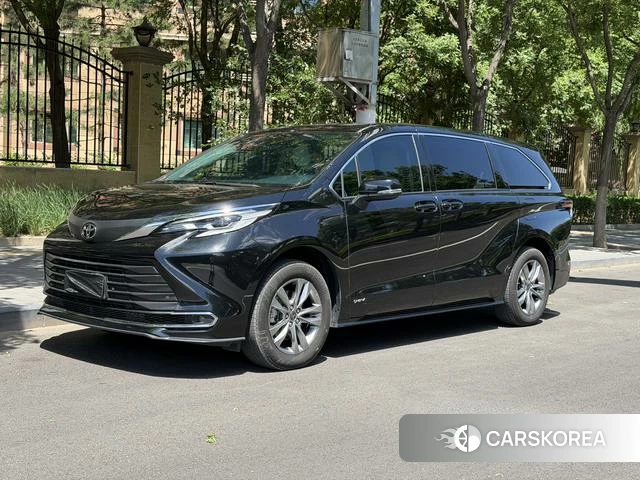 Toyota Saina 2024 Черный из Китая, фото 6