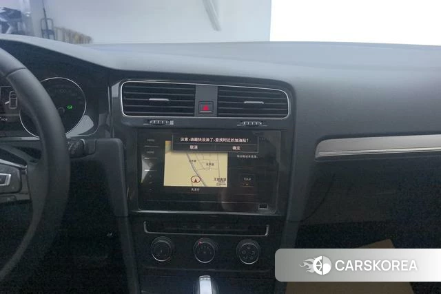 Volkswagen Golf 2020 Белый из Китая, фото 6