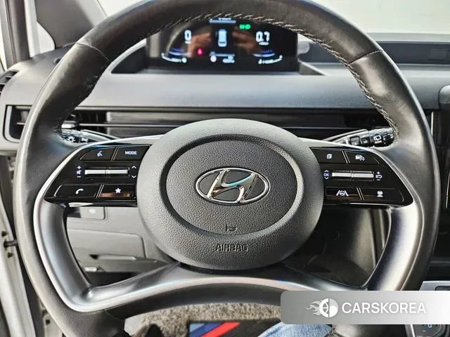 Hyundai Staria 2022 Белый из Кореи, фото 6