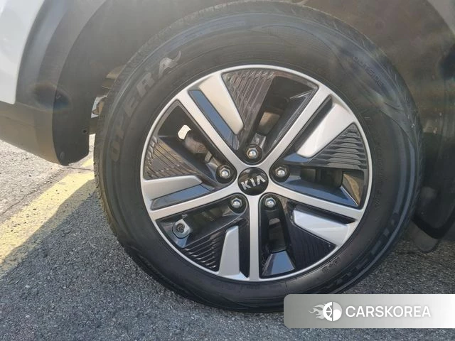 Kia The New Niro 2019 Белый из Кореи, фото 6