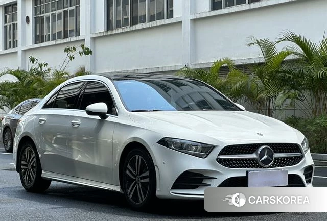 Mercedes-Benz Class A 2019 Белый из Китая, фото 6