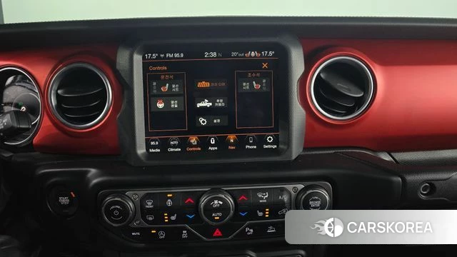 Jeep Gladiator (JT) 2023 Белый из Кореи, фото 6