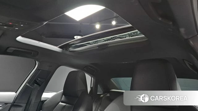 Audi A3 (8Y) 2023 Белый из Кореи, фото 6