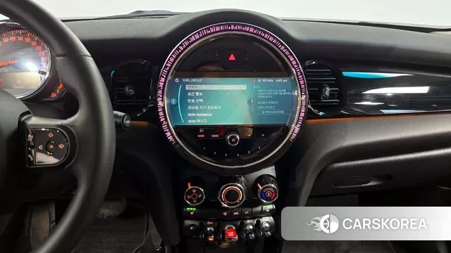 Mini Cooper 2022 Черный из Кореи, фото 6