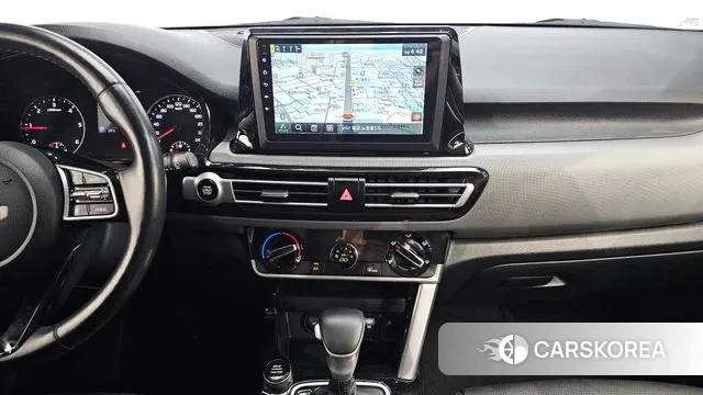 Kia Seltos 2021 Белый из Кореи, фото 6