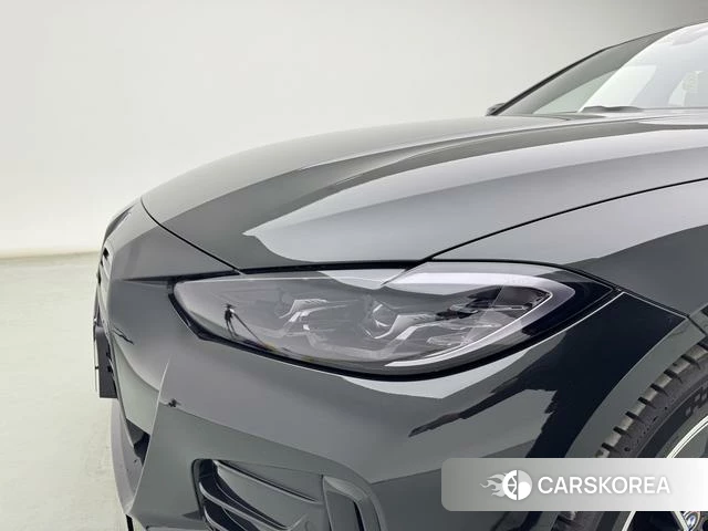 BMW i4 2025 Черный из Китая, фото 6