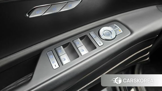 Genesis GV80 2021 Черный из Кореи, фото 6