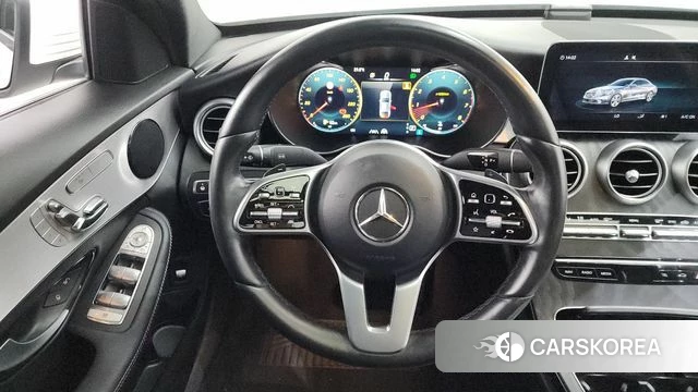 Mercedes-Benz C-Class W205 2021 Белый из Кореи, фото 6