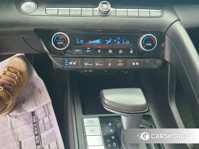 Hyundai Avante (CN7) 2022 Серебристо-серый из Кореи, фото 6