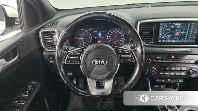 Kia Sportage The Bold 2018 Белый из Кореи, фото 6