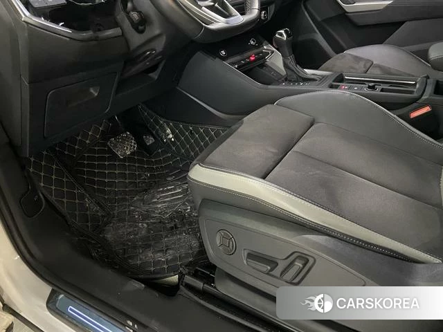 Audi Q3 2022 Белый из Китая, фото 6