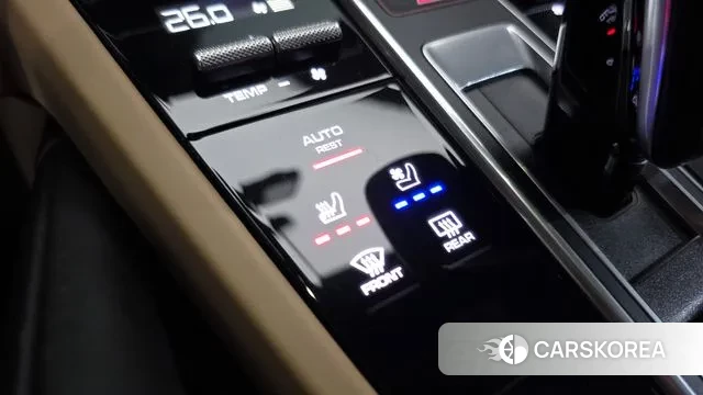 Porsche Cayenne (PO536) 2019 Черный из Кореи, фото 6