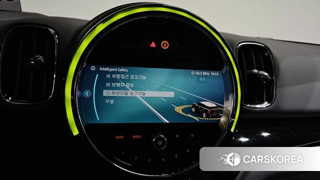 Mini Cooper Countryman 2023 Черный из Кореи, фото 6