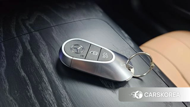 Mercedes-Benz E-Class W214 2025 Черный из Кореи, фото 6