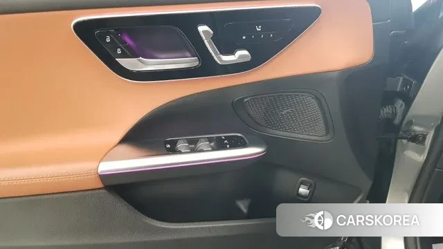 Mercedes-Benz C-Class W206 2022 Серый из Кореи, фото 6