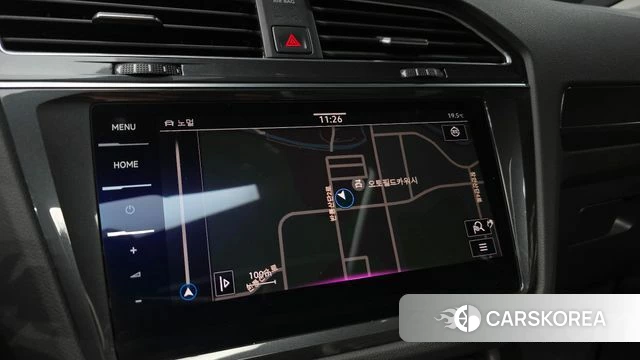 Volkswagen Tiguan second Generation 2022 Белый из Кореи, фото 6