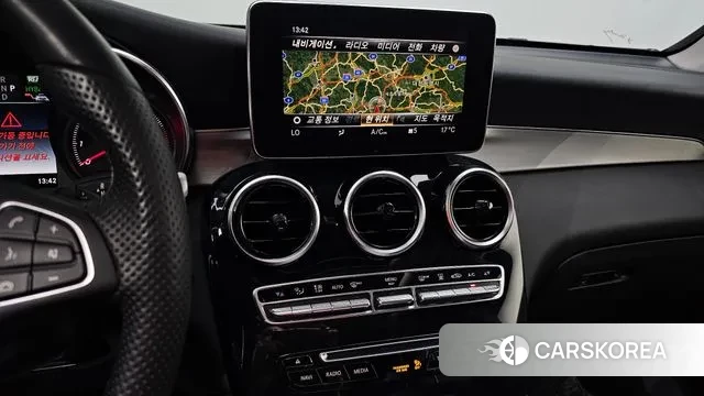 Mercedes-Benz GLC-Class X253 2018 Черный из Кореи, фото 6