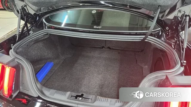 Ford Mustang 2021 Черный из Кореи, фото 6