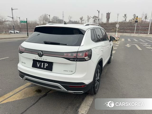 Volkswagen Tanyue 2023 Белый из Китая, фото 6