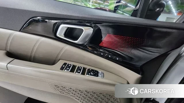 Kia The New Carnival 4th Generation 2024 Серебристо-серый из Кореи, фото 6