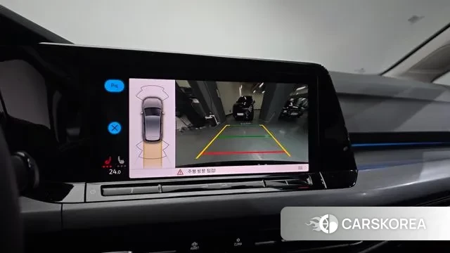 Volkswagen Golf 8th Generation 2024 Черный из Кореи, фото 6