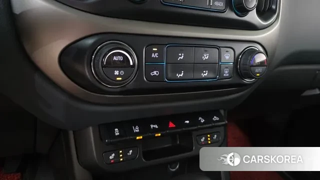 Chevrolet (GM Daewoo) Real New Colorado 2022 Черный из Кореи, фото 6