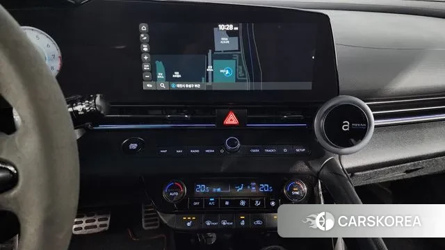 Hyundai Avante (CN7) 2022 Небесно-голубой из Кореи, фото 6