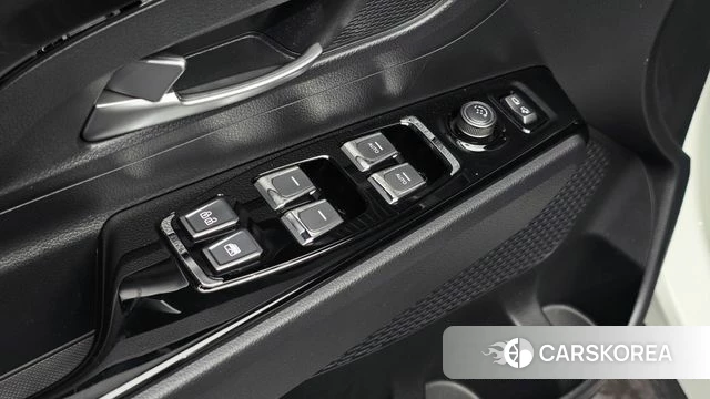 Ssangyong Beautiful Korando 2023 Белый из Кореи, фото 6
