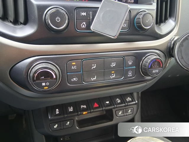 Chevrolet (GM Daewoo) Real New Colorado 2021 Серый из Кореи, фото 6