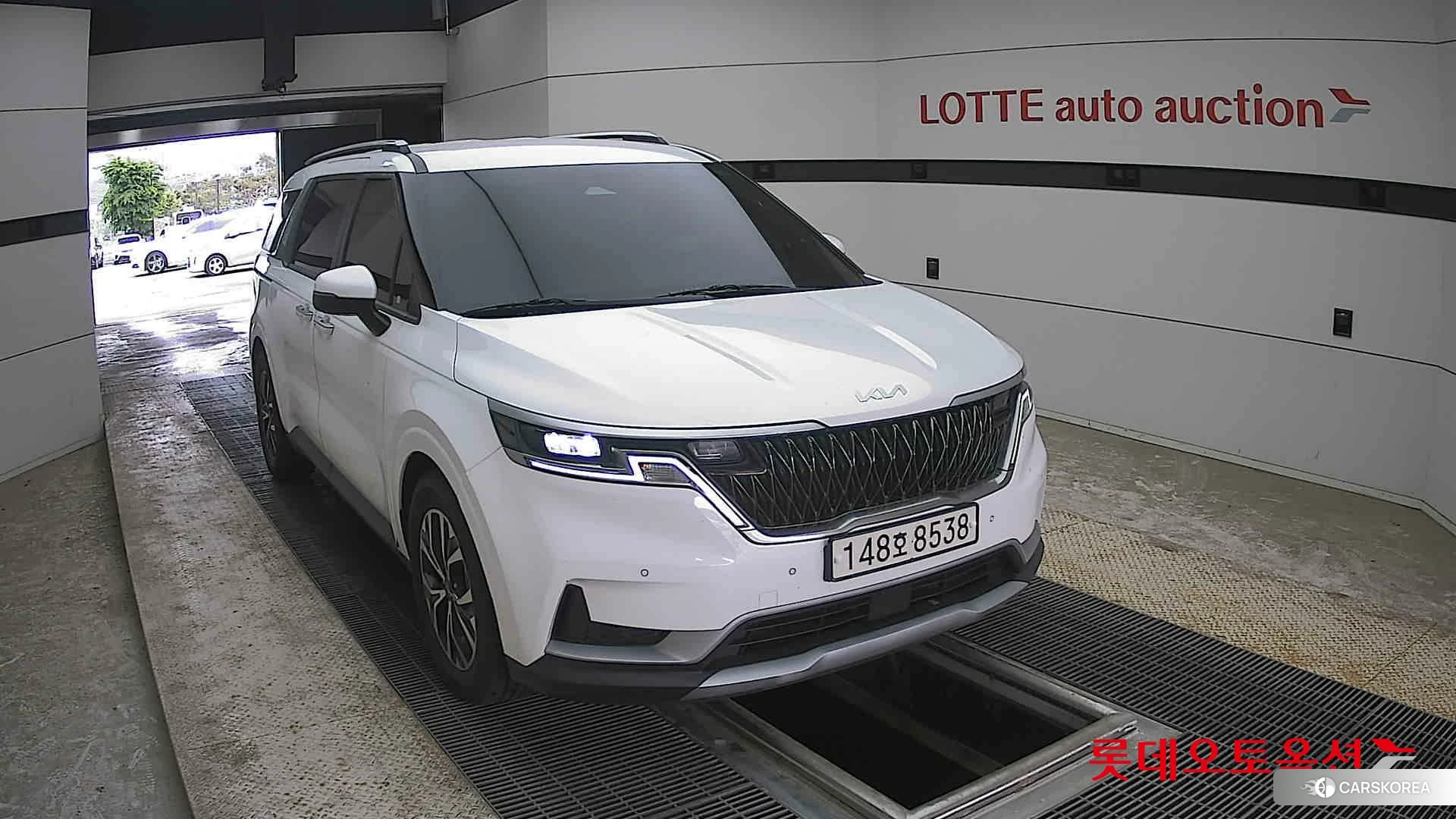 Kia Carnival 2022 Snow White Pearl (optional) из Кореи, фото 6