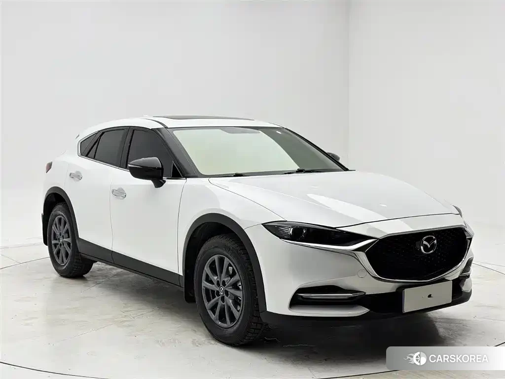 Mazda CX-4 2023 Белый из Китая, фото 6