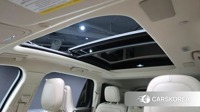 Lincoln Aviator 2nd generation 2021 Серый из Кореи, фото 6